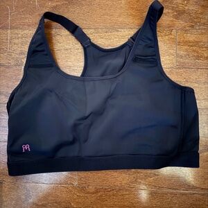 Ruby Ribbon Black Demi-Ette Sports Bra | Size 40